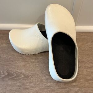 Birkenstock “Birkie” like new